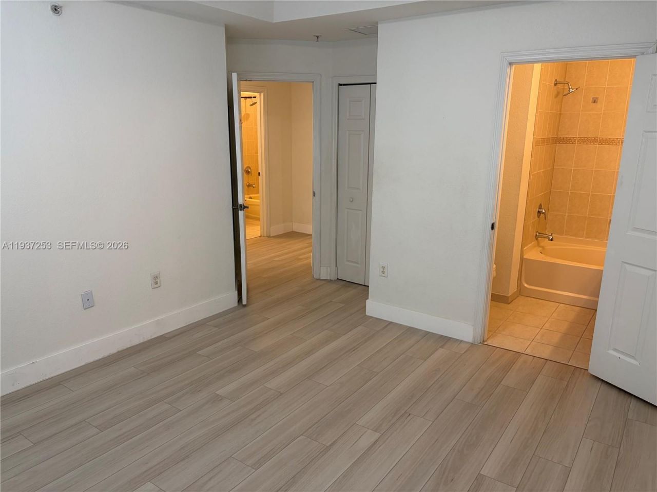 10901 NW 83rd St, Unit 205, Doral, FL 33178 Photo