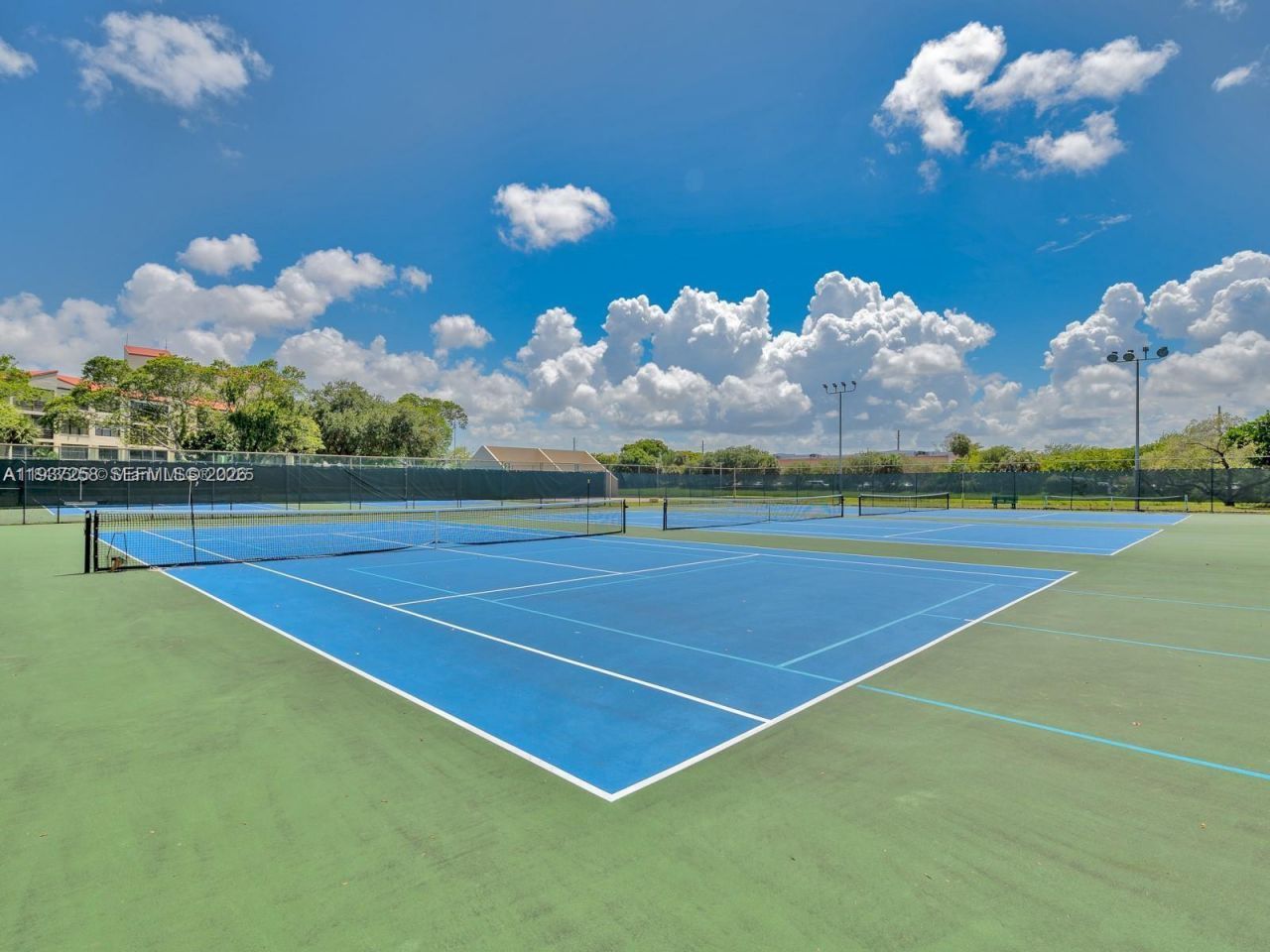 2215 Cypress Island Dr, Unit 608, Pompano Beach, FL 33069 Photo