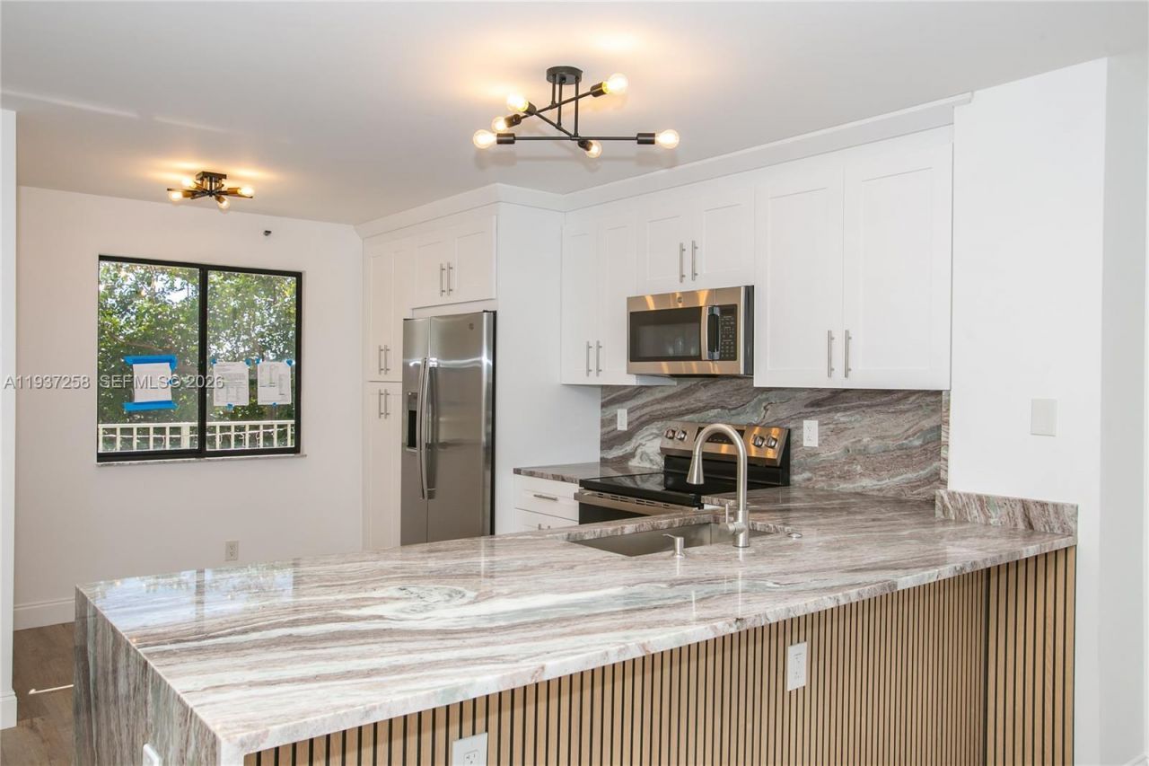 2215 Cypress Island Dr, Unit 608, Pompano Beach, FL 33069 Photo