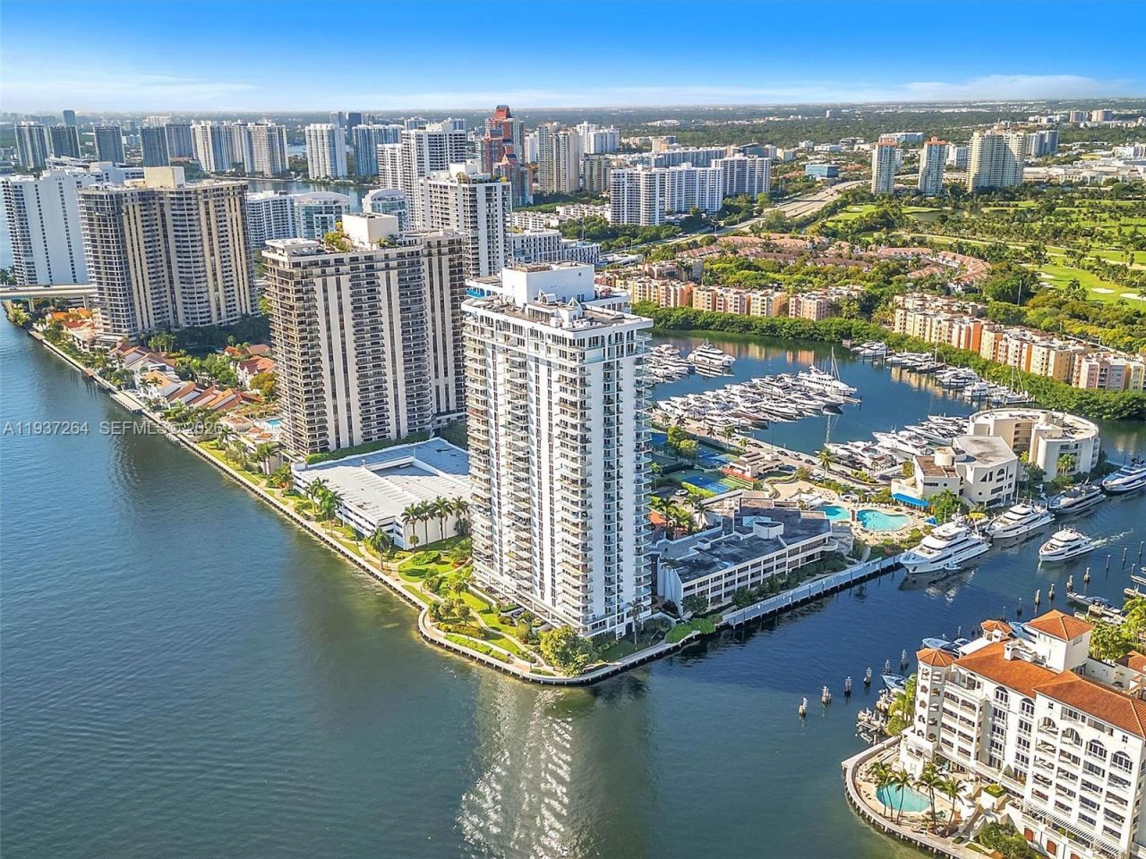 19707 Turnberry Way , Unit 25D, Aventura, FL 33180 Photo