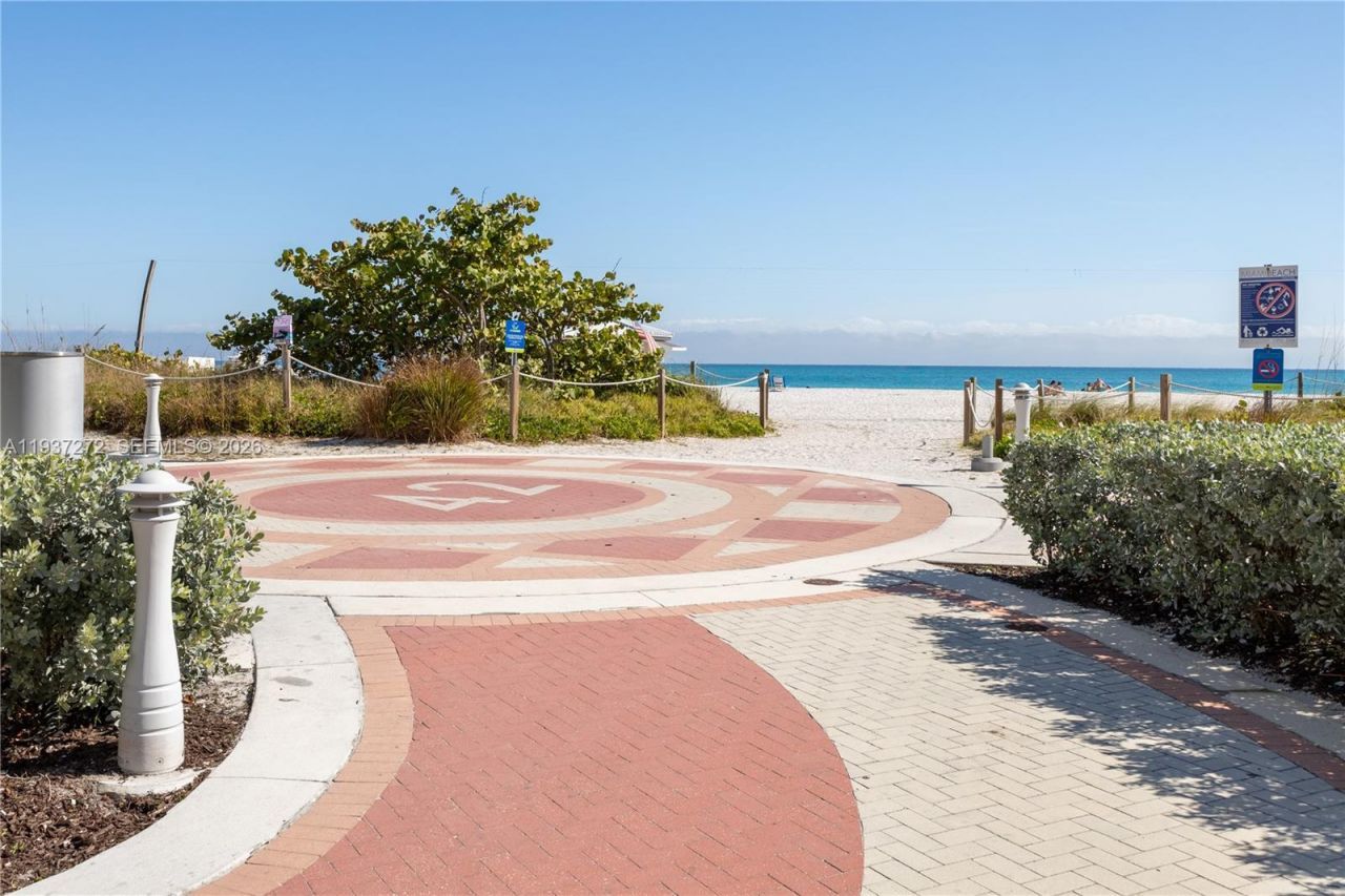 4130 Collins Ave, Unit 703, Miami Beach, FL 33140 Photo