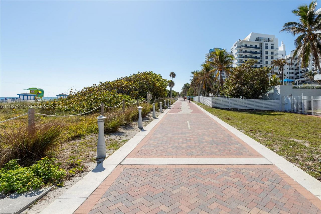 4130 Collins Ave, Unit 703, Miami Beach, FL 33140 Photo