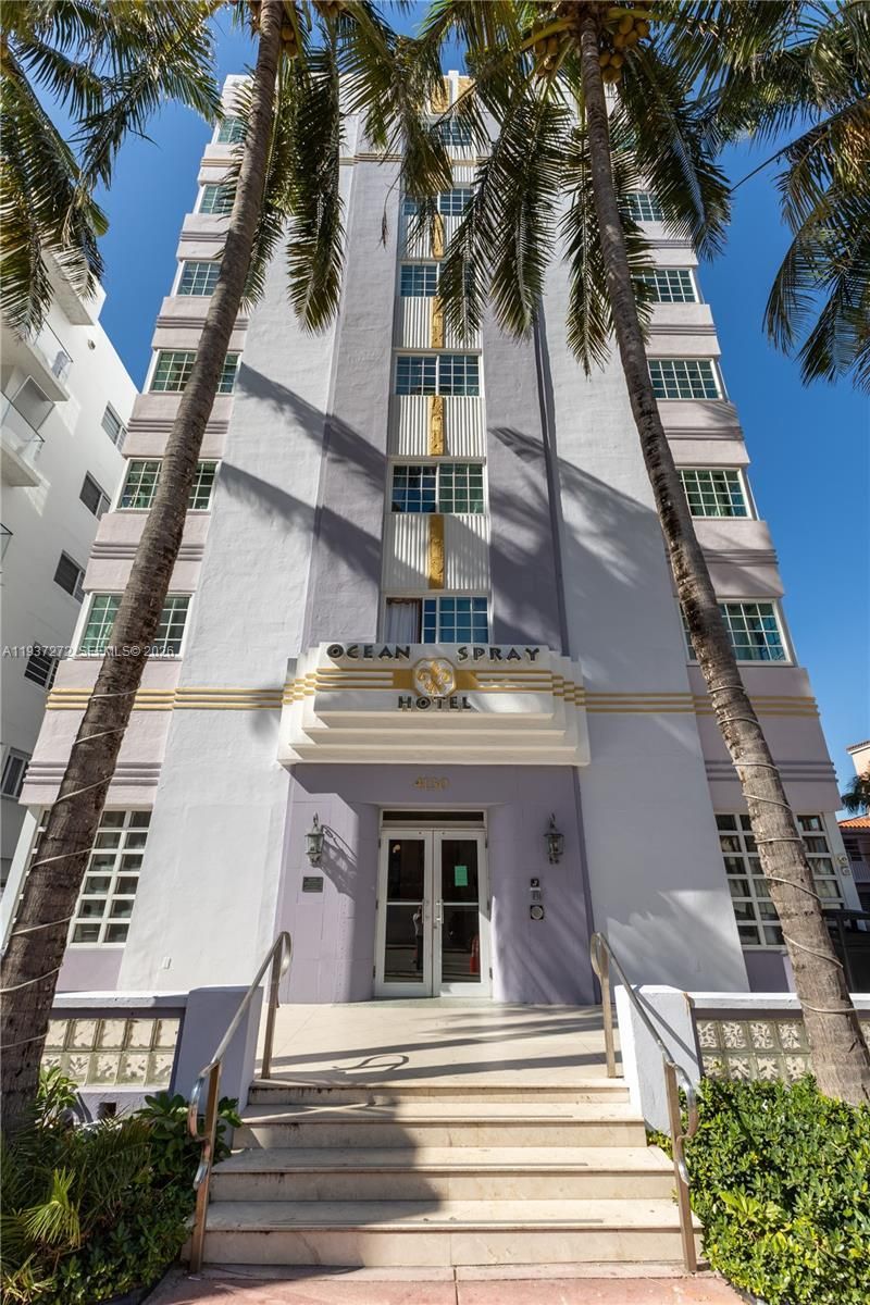 4130 Collins Ave, Unit 703, Miami Beach, FL 33140 Photo