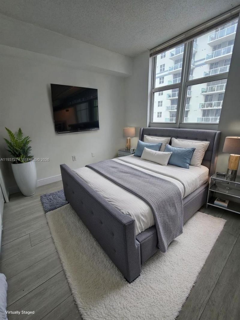 5085 NW 7th St, Unit 1106, Miami, FL 33126 Photo