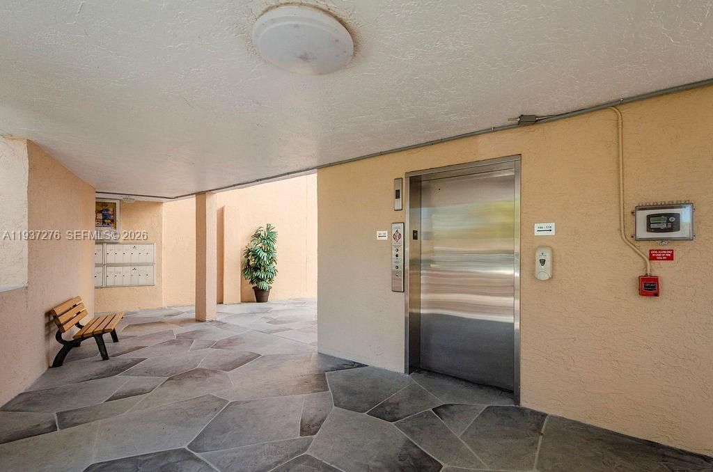 2601 N Nob Hill Rd, Unit 402, Sunrise, FL 33322 Photo