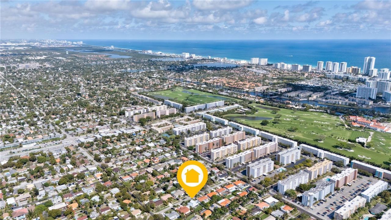 1016 NE 4th Ct, Hallandale Beach, FL 33009 Photo
