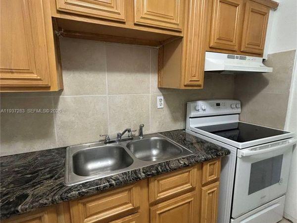1220 NE 110th Ter, Unit B, Miami, FL 33161