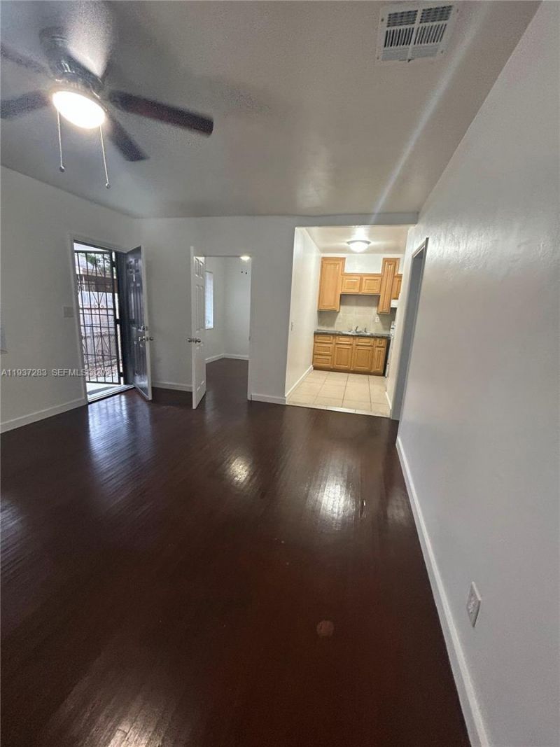 1220 NE 110th Ter, Unit B, Miami, FL 33161 Photo