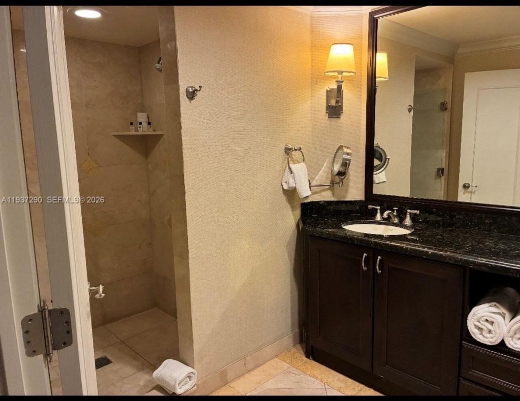 601 N Ft Lauderdale Beach Blvd , Unit 912, Fort Lauderdale, FL 33304 Photo