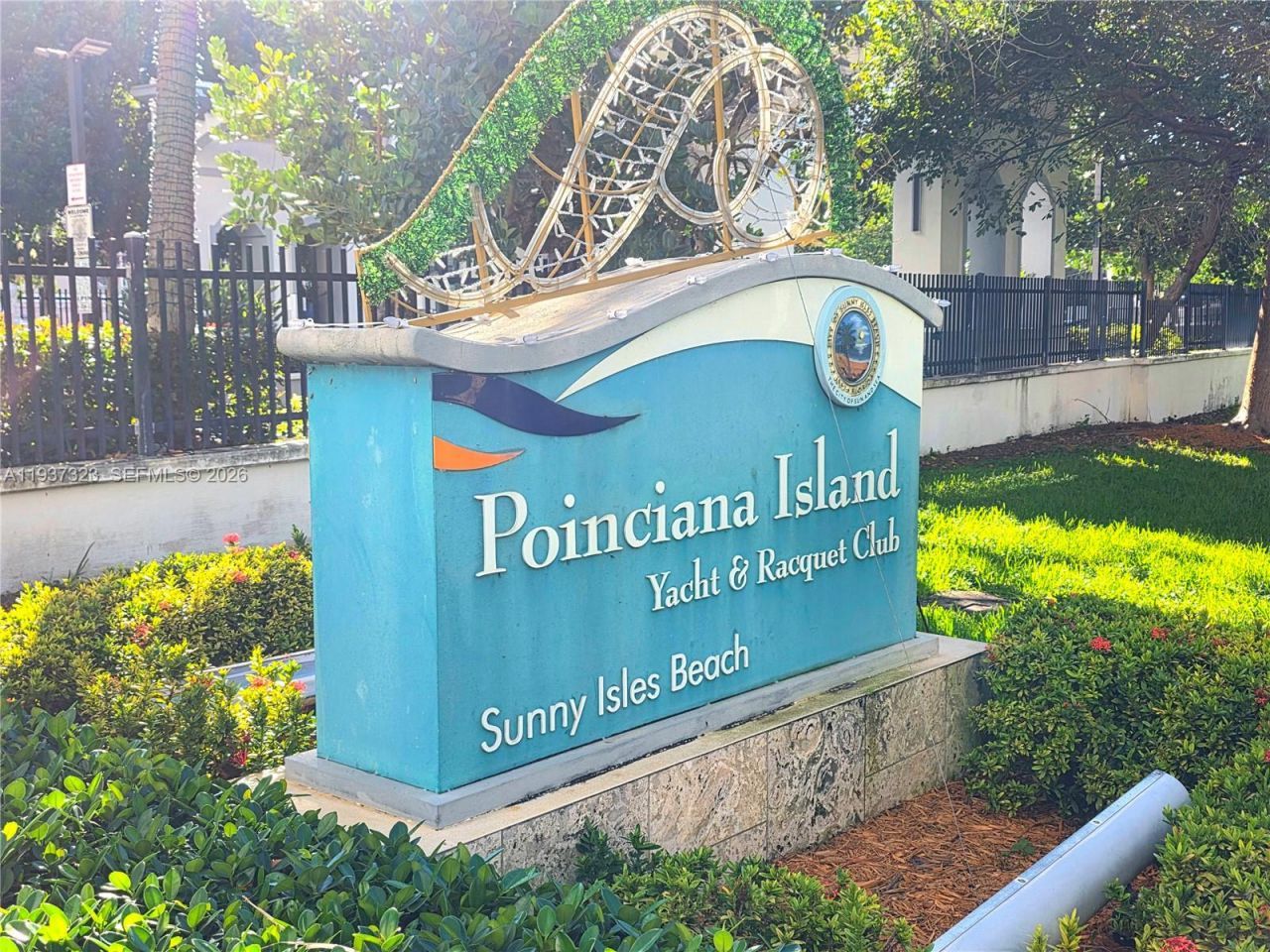 310 Poinciana Dr , Unit 802, Sunny Isles Beach, FL 33160 Photo