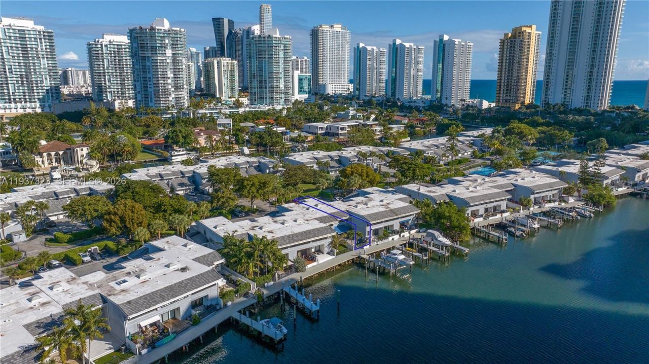 310 Poinciana Dr , Unit 802, Sunny Isles Beach, FL 33160 Photo