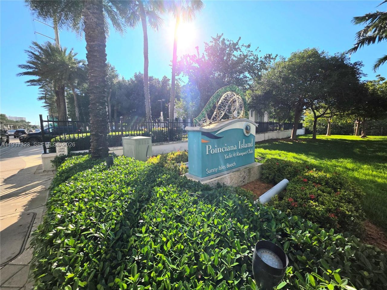 310 Poinciana Dr , Unit 802, Sunny Isles Beach, FL 33160 Photo