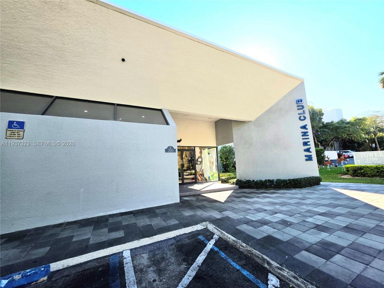 310 Poinciana Dr , Unit 802, Sunny Isles Beach, FL 33160 Photo