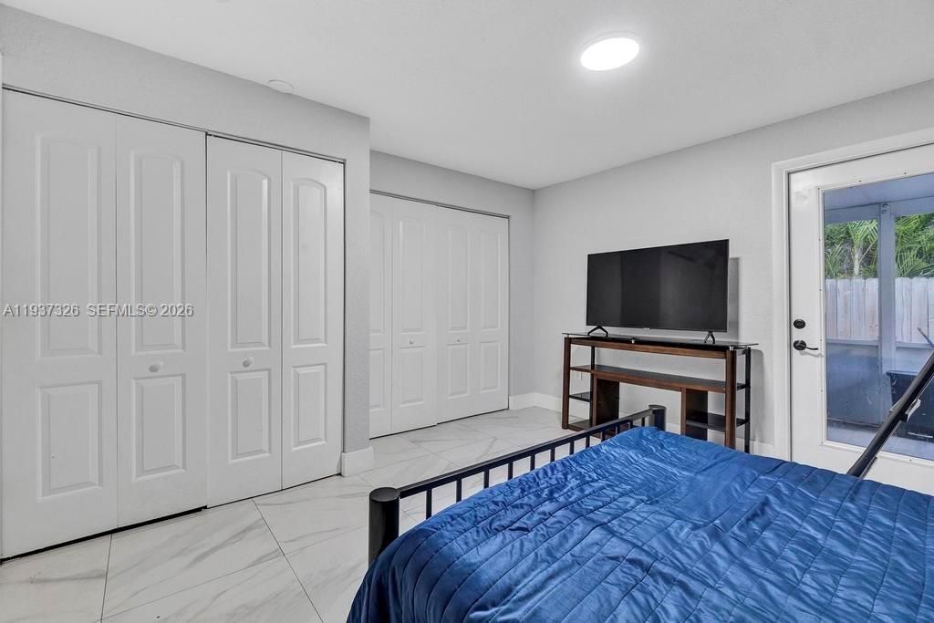 6470 SW 27th St , Miami, FL 33155 Photo