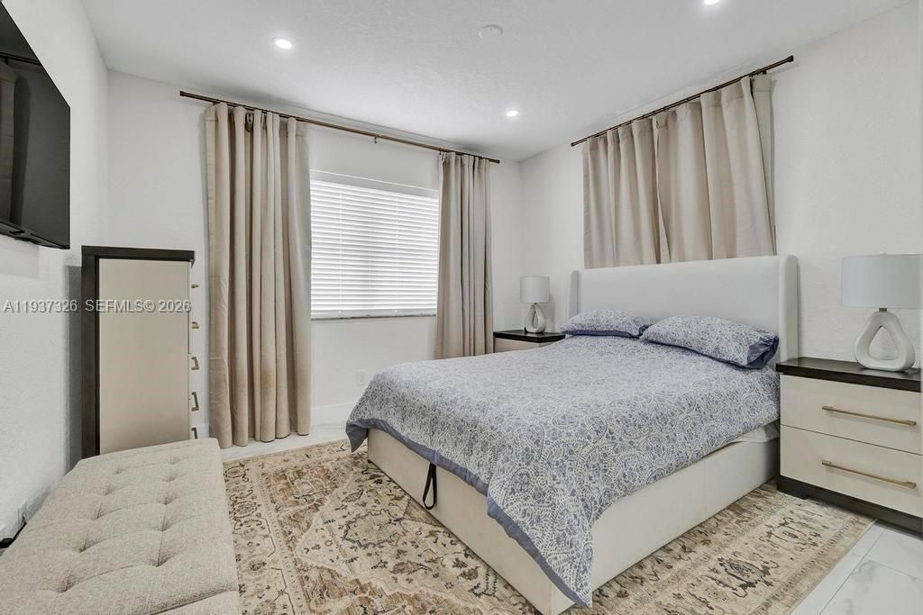 6470 SW 27th St , Miami, FL 33155 Photo