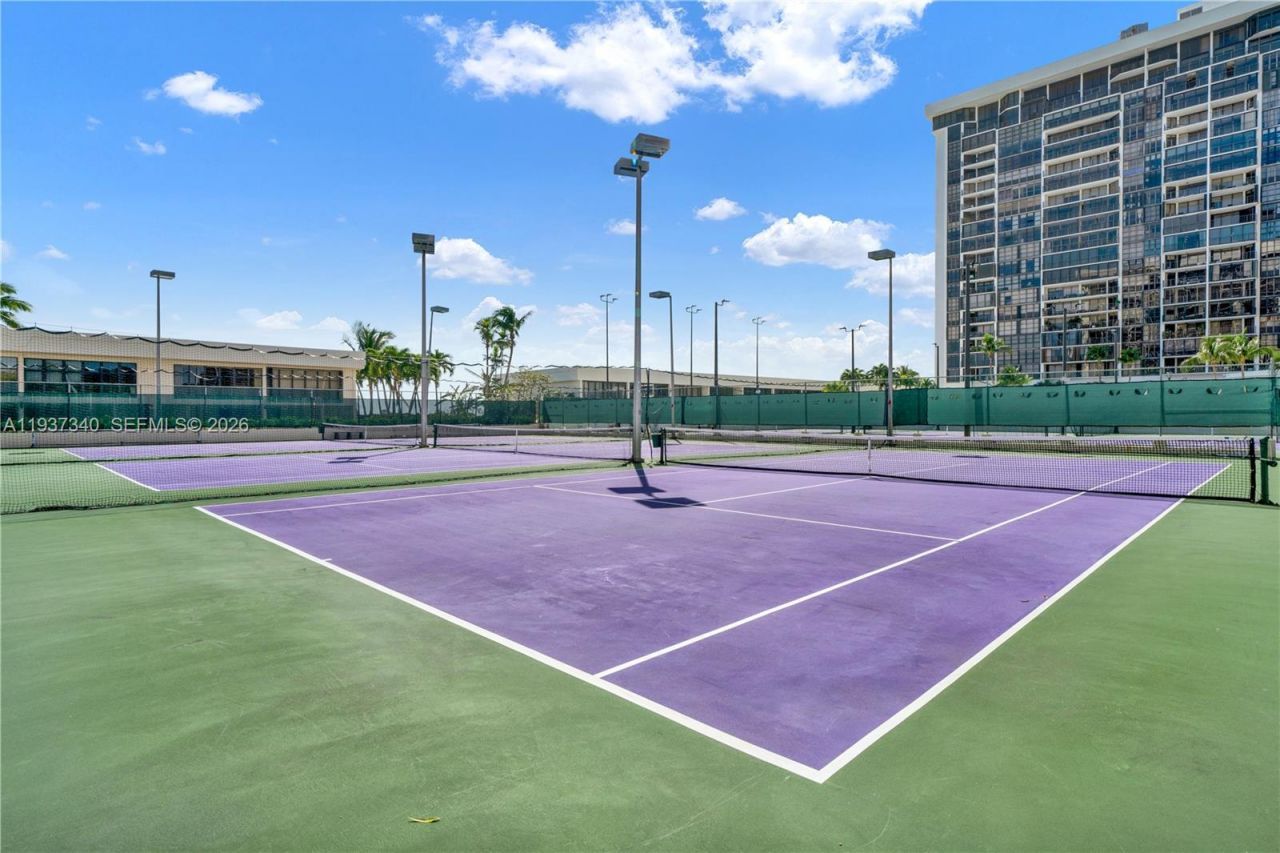 1901 Brickell Ave , Unit B711, Miami, FL 33129 Photo