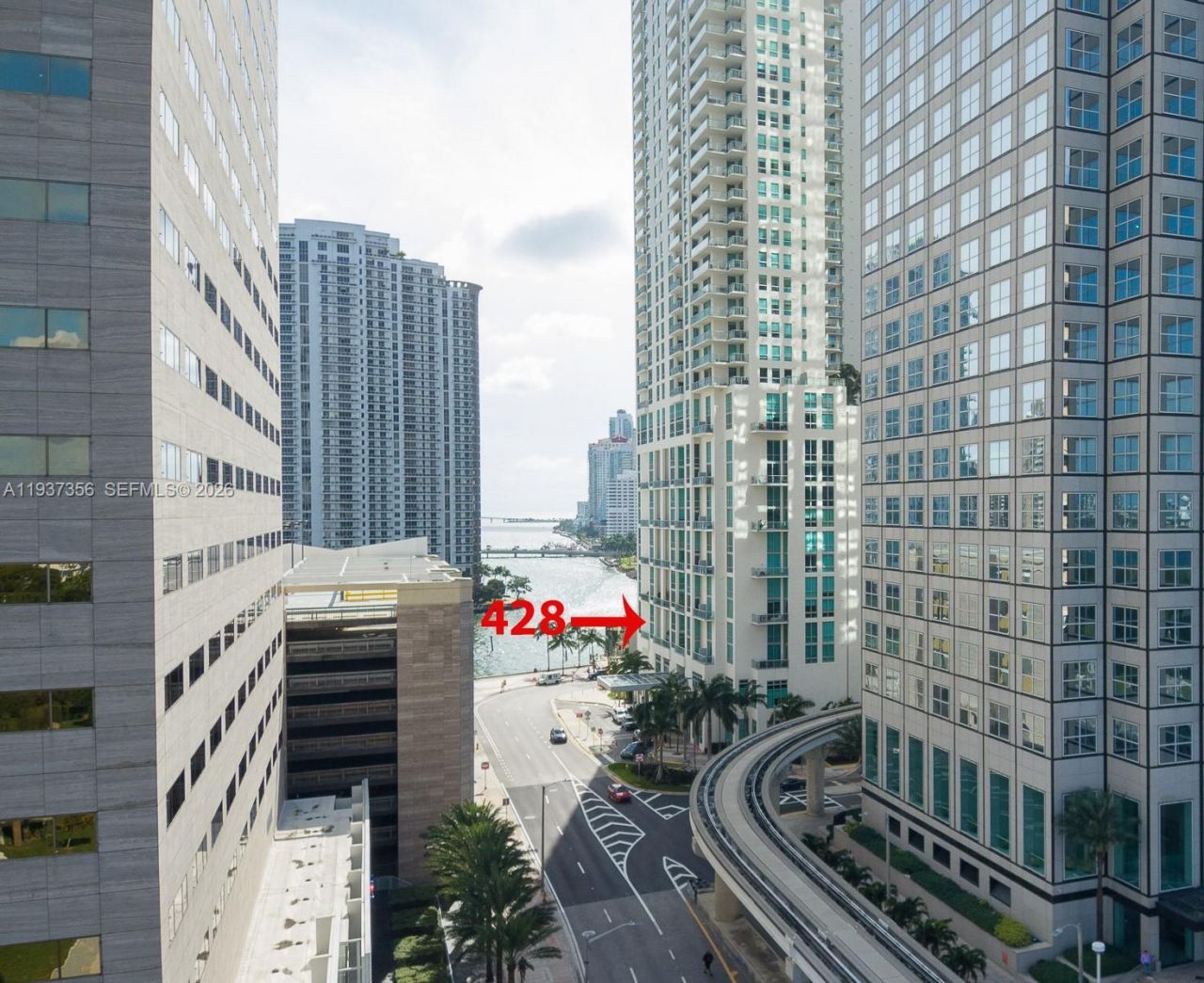 300 S Biscayne Blvd, Unit L-428, Miami, FL 33131 Photo