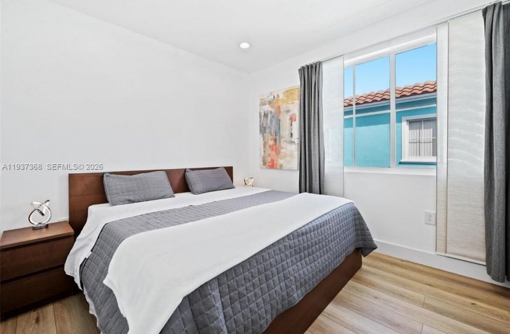 1705 Johnson St, Unit B, Hollywood, FL 33020 Photo