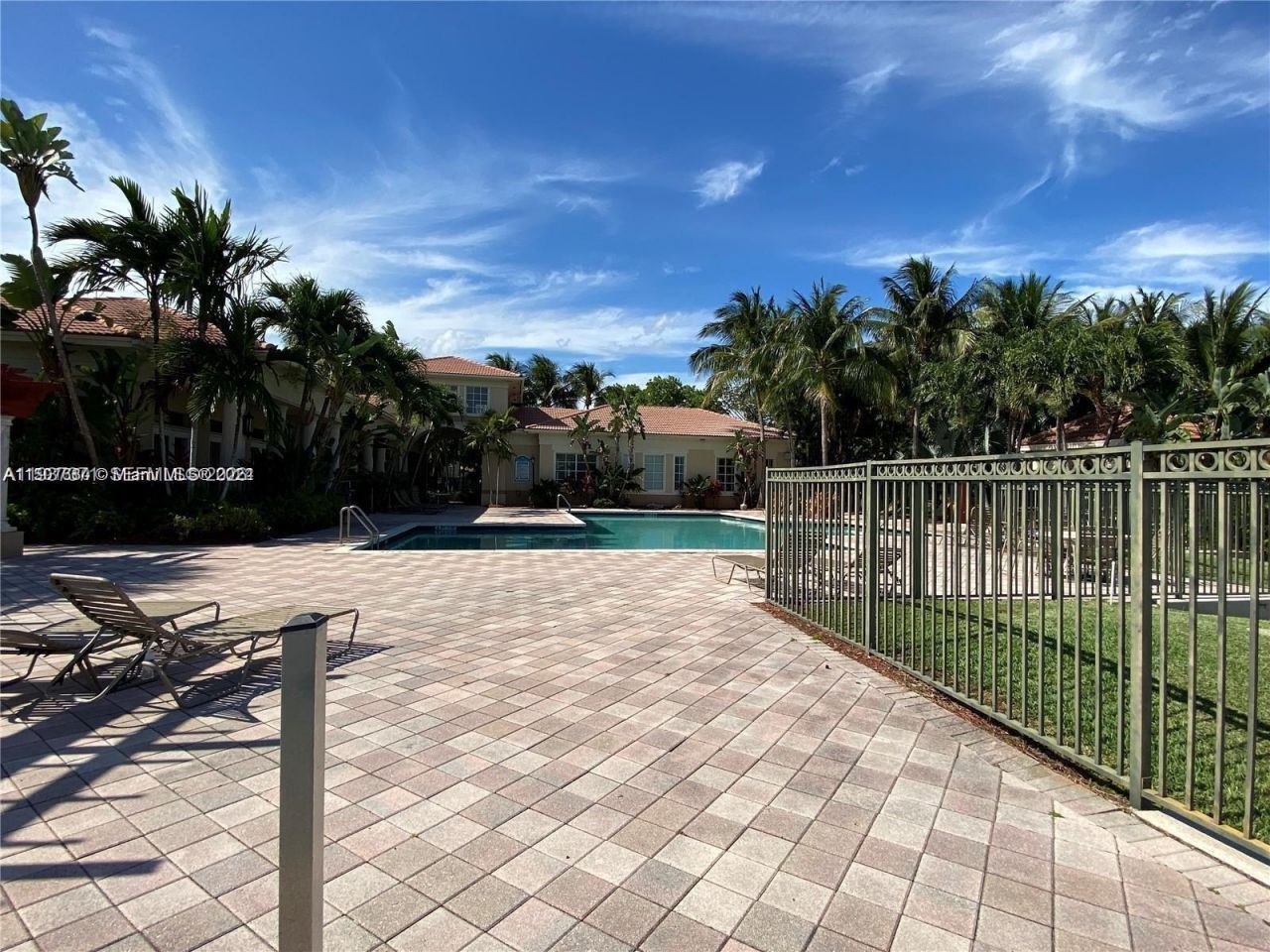 2493 Centergate Dr, Unit 204, Miramar, FL 33025 Photo