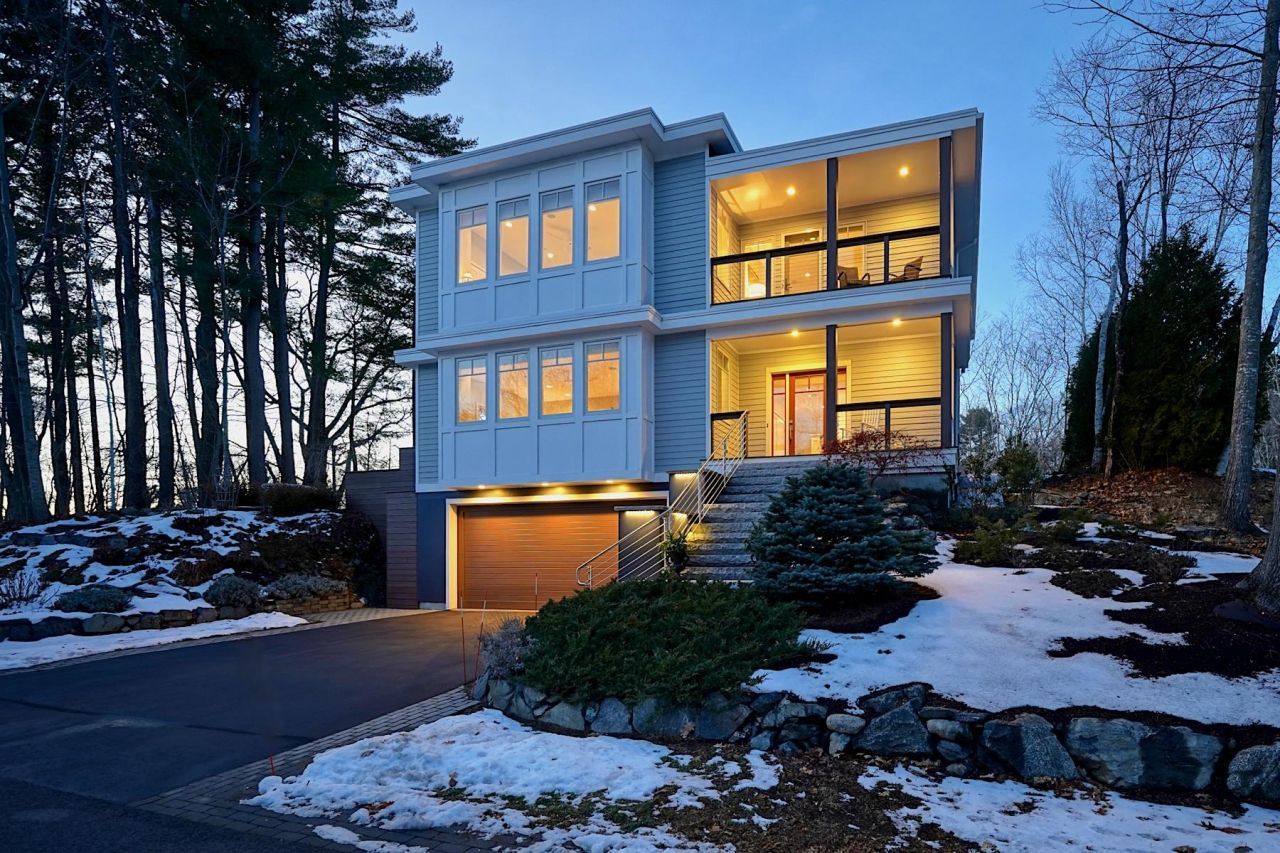 17 Lavenger Lane, New Castle, NH 03854 Main Photo