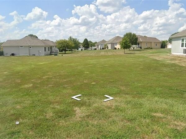 22620 Vincent Street, Peculiar, MO 64078