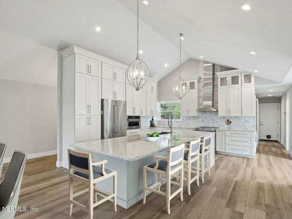 360 VILLAGE Drive, St. Augustine, FL 32084