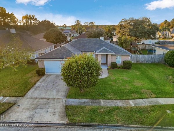 1014 BASS HARBOR Drive, Jacksonville, FL 32225