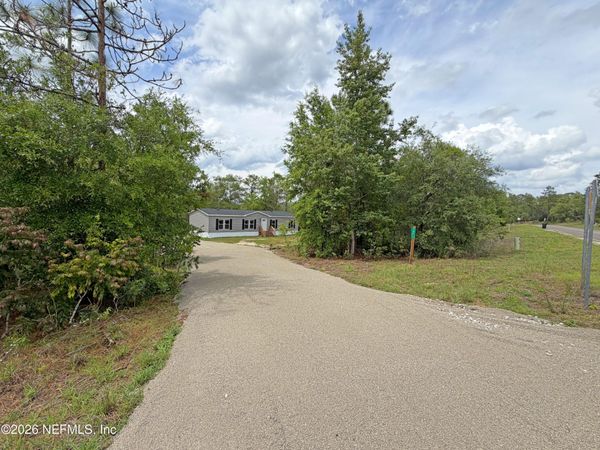 194 WHIRLWIND Loop, Hawthorne, FL 32640