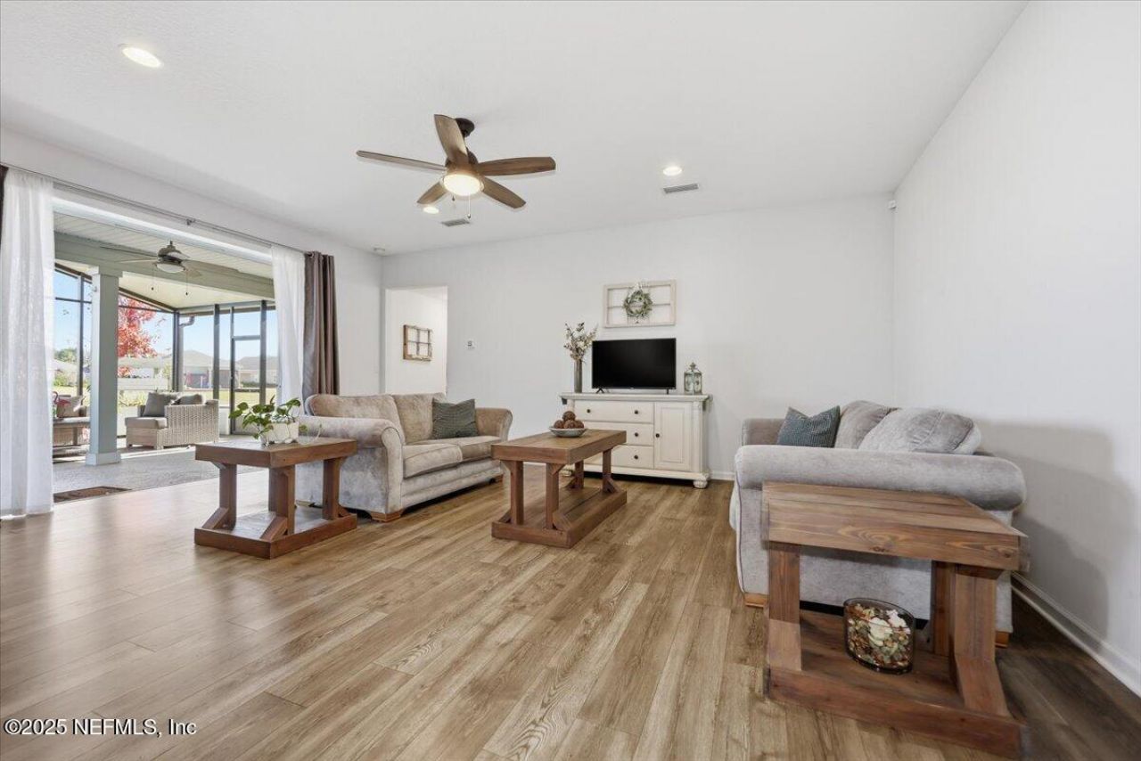 835 Laurel Valley Drive, Orange Park, FL 32065 Photo