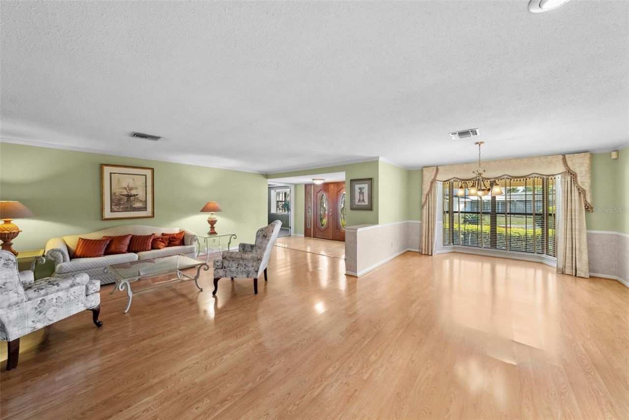 2943 Whisper Lane N, Clearwater, FL 33762 Photo