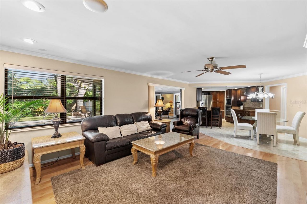 2943 Whisper Lane N, Clearwater, FL 33762 Photo