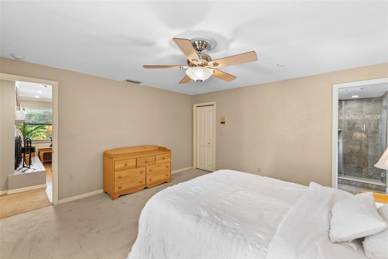 2943 Whisper Lane N, Clearwater, FL 33762 Photo