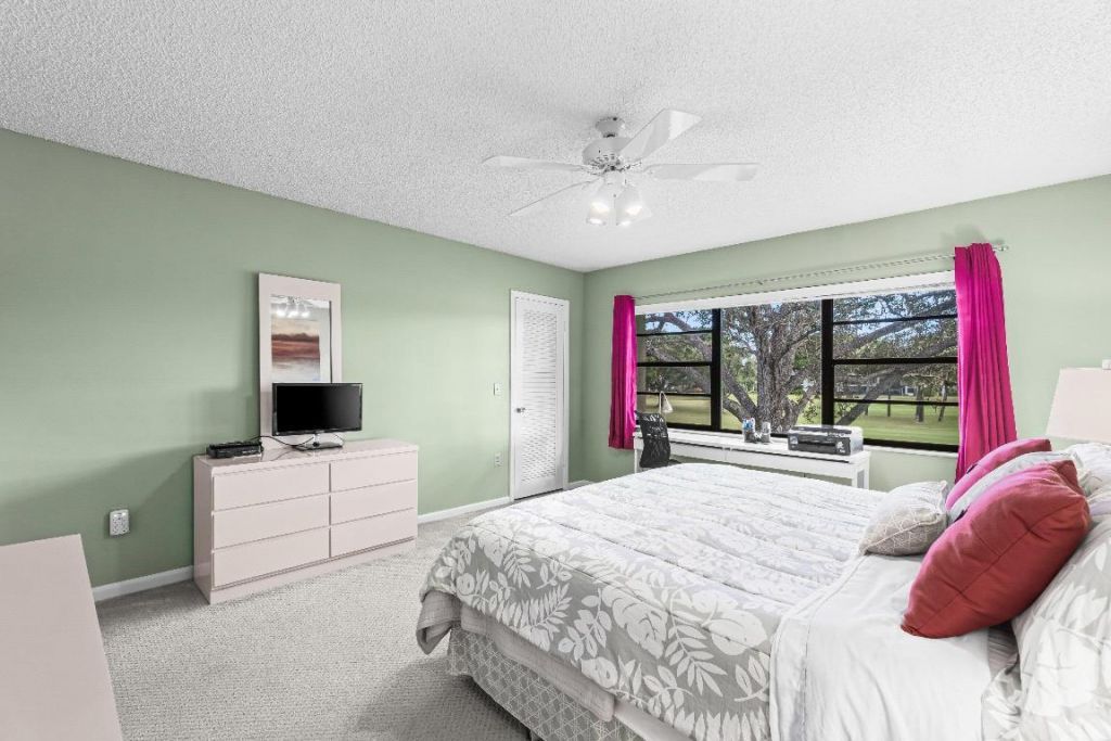 3 Stratford Drive E, Unit B, Boynton Beach, FL 33436 Photo