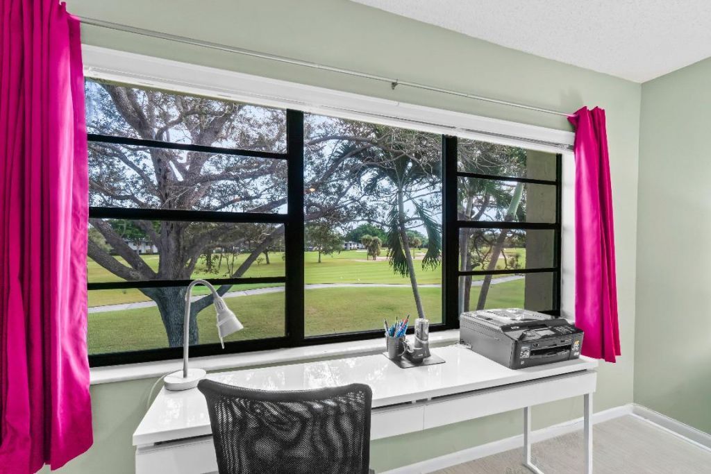 3 Stratford Drive E, Unit B, Boynton Beach, FL 33436 Photo