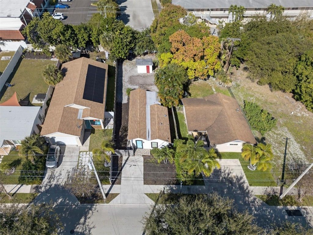 181 NE 15th Ter, Boca Raton, FL 33432 Photo