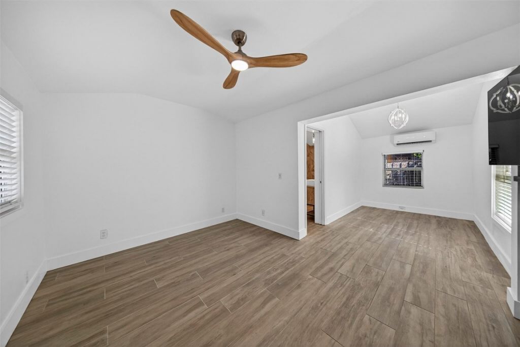 181 NE 15th Ter, Boca Raton, FL 33432 Photo