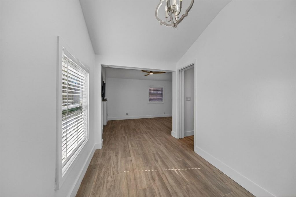 181 NE 15th Ter, Boca Raton, FL 33432 Photo