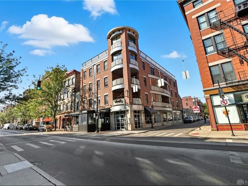 1331 Vine Street, Unit 4, Cincinnati, OH 45202 Photo 2