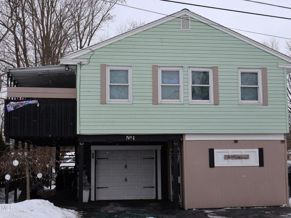 1 Newcomb Street, Queensbury, NY 12804