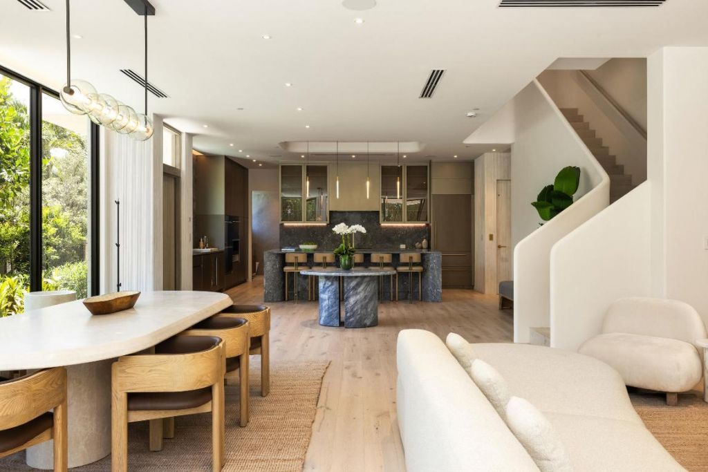 1234 George Bush Boulevard, Delray Beach, FL 33483 Photo