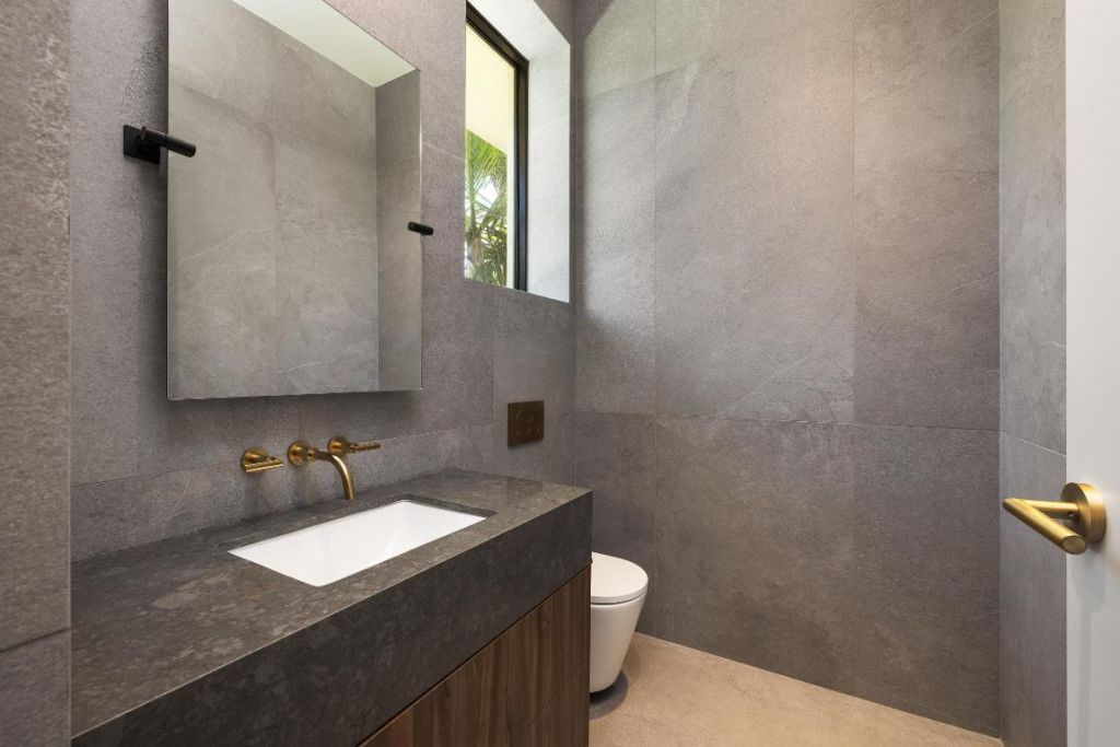 1234 George Bush Boulevard, Delray Beach, FL 33483 Photo