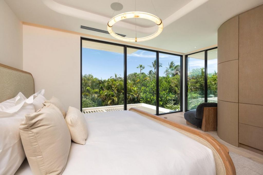 1234 George Bush Boulevard, Delray Beach, FL 33483 Photo