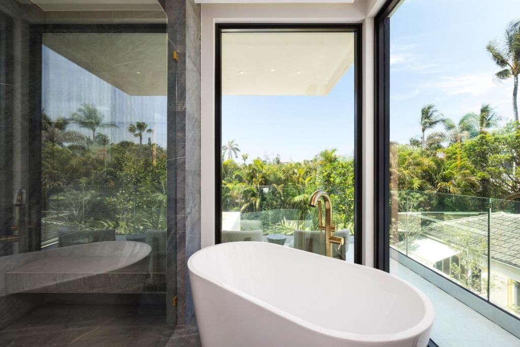 1234 George Bush Boulevard, Delray Beach, FL 33483 Photo