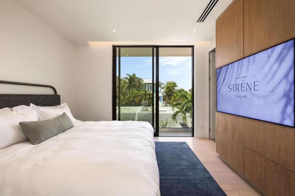 1234 George Bush Boulevard, Delray Beach, FL 33483 Photo