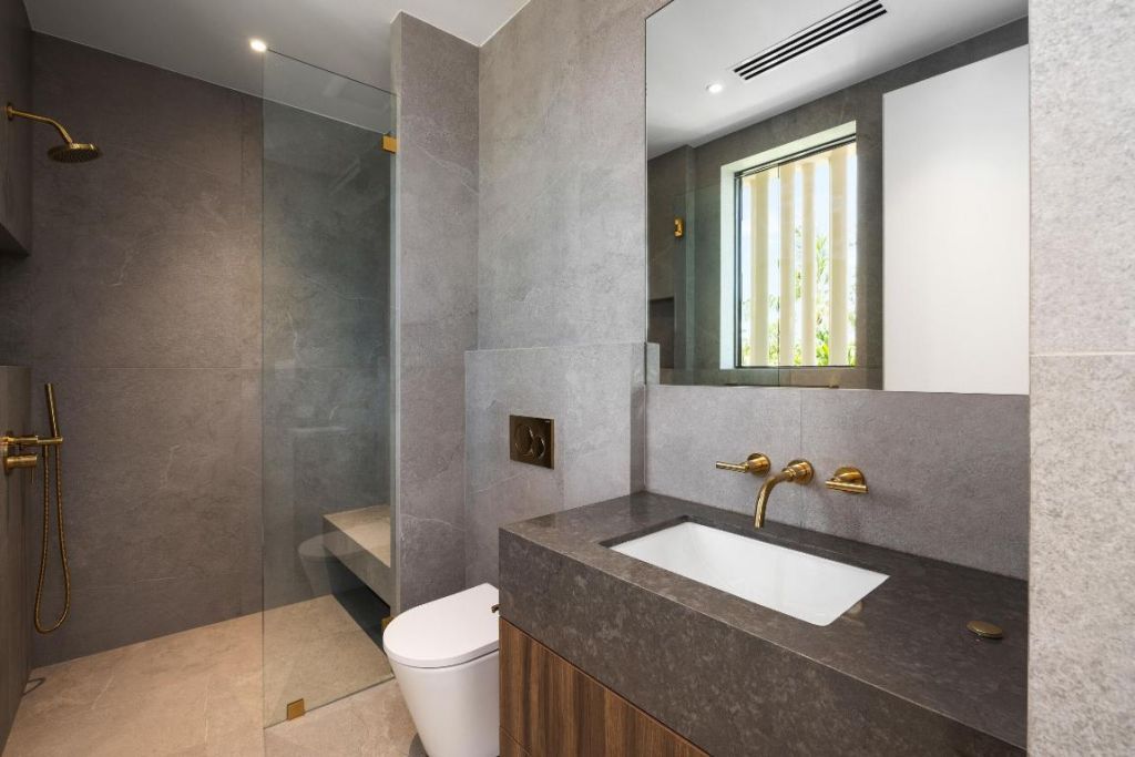 1234 George Bush Boulevard, Delray Beach, FL 33483 Photo