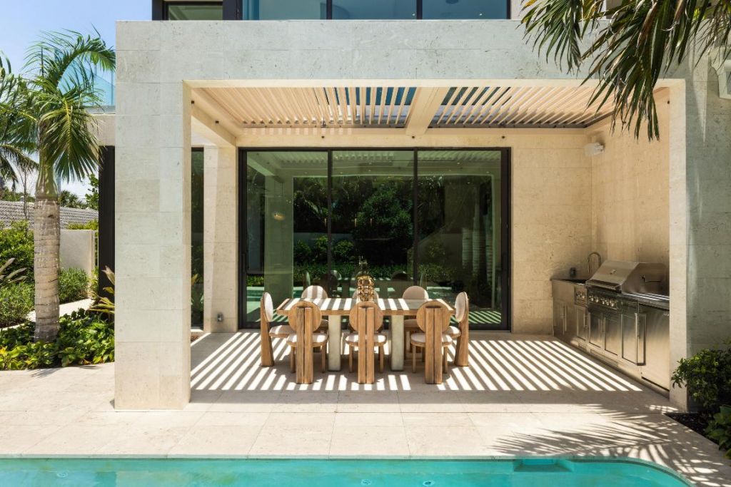 1234 George Bush Boulevard, Delray Beach, FL 33483 Photo