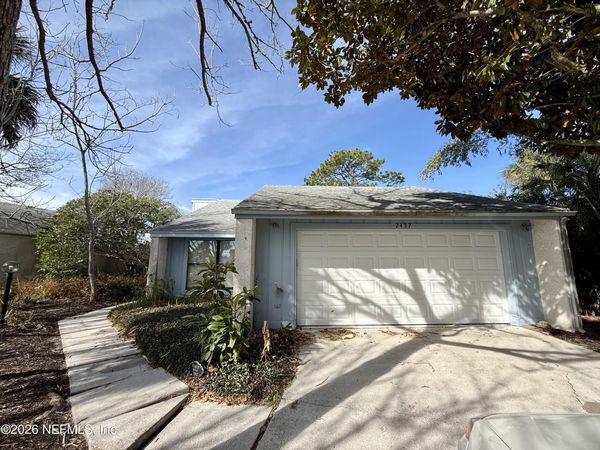 2437 BURGUNDY Court, Ponte Vedra Beach, FL 32082