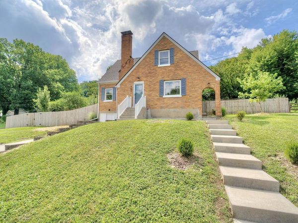 797 Highland Avenue, Fort Wright, KY 41011