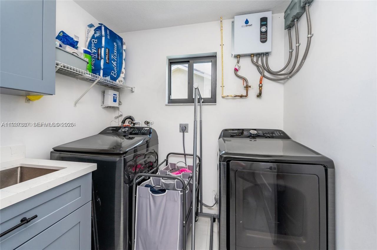 9701 SW 56th Ter, Miami, FL 33173 Photo