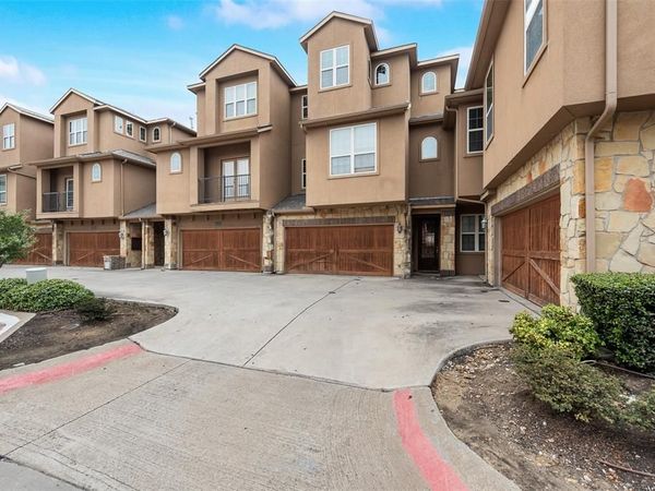 2630 Villa Di Lago, Unit 2, Grand Prairie, TX 75054